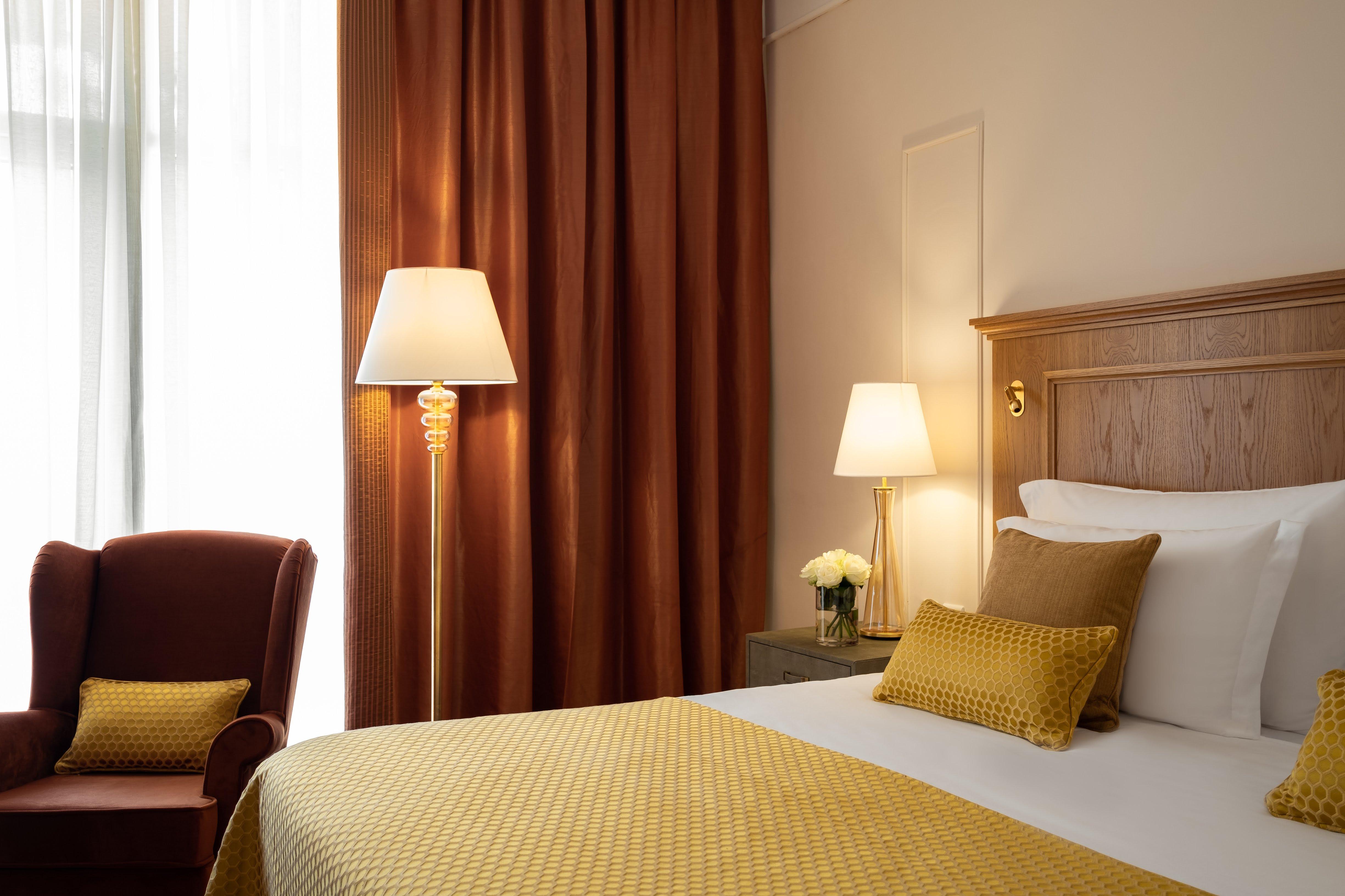 Corinthia Palace Malta Attard Exteriör bild A room at the hotel