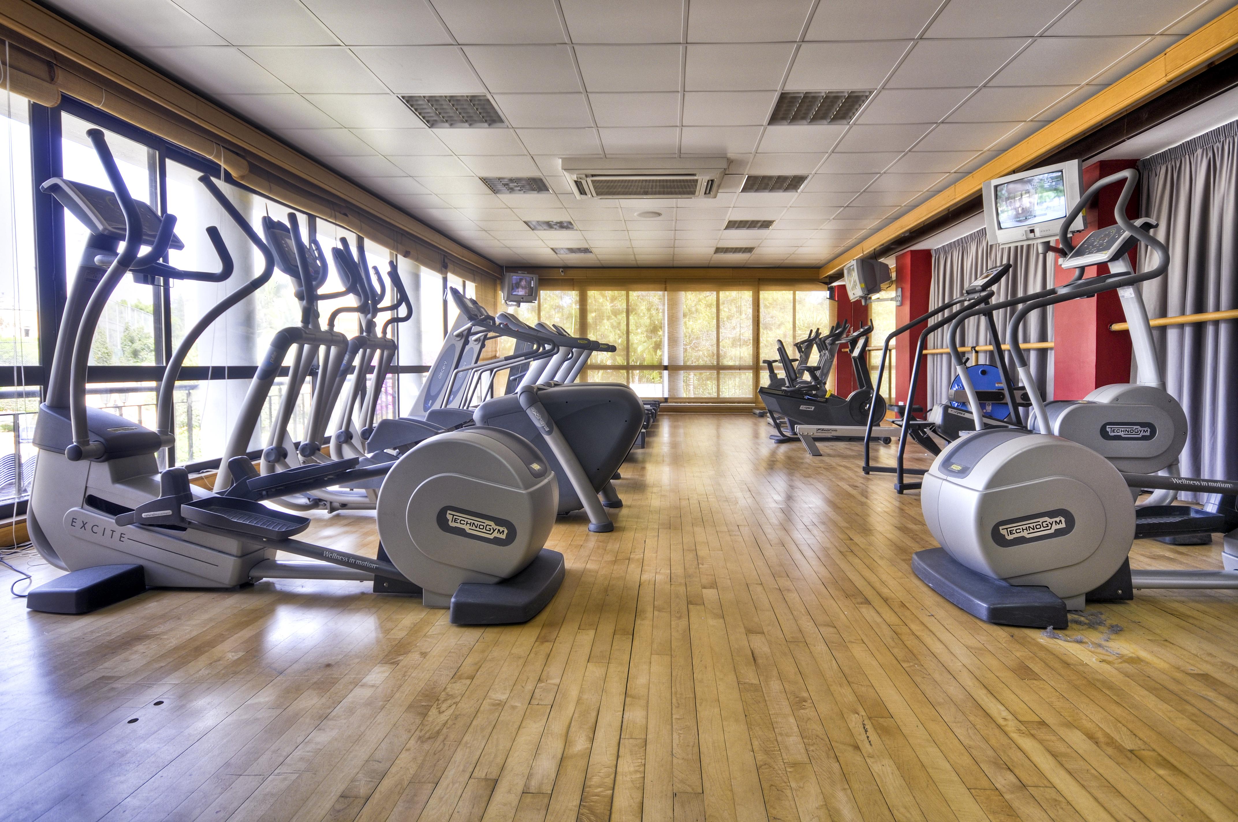 Corinthia Palace Malta Attard Exteriör bild The gym at the hotel