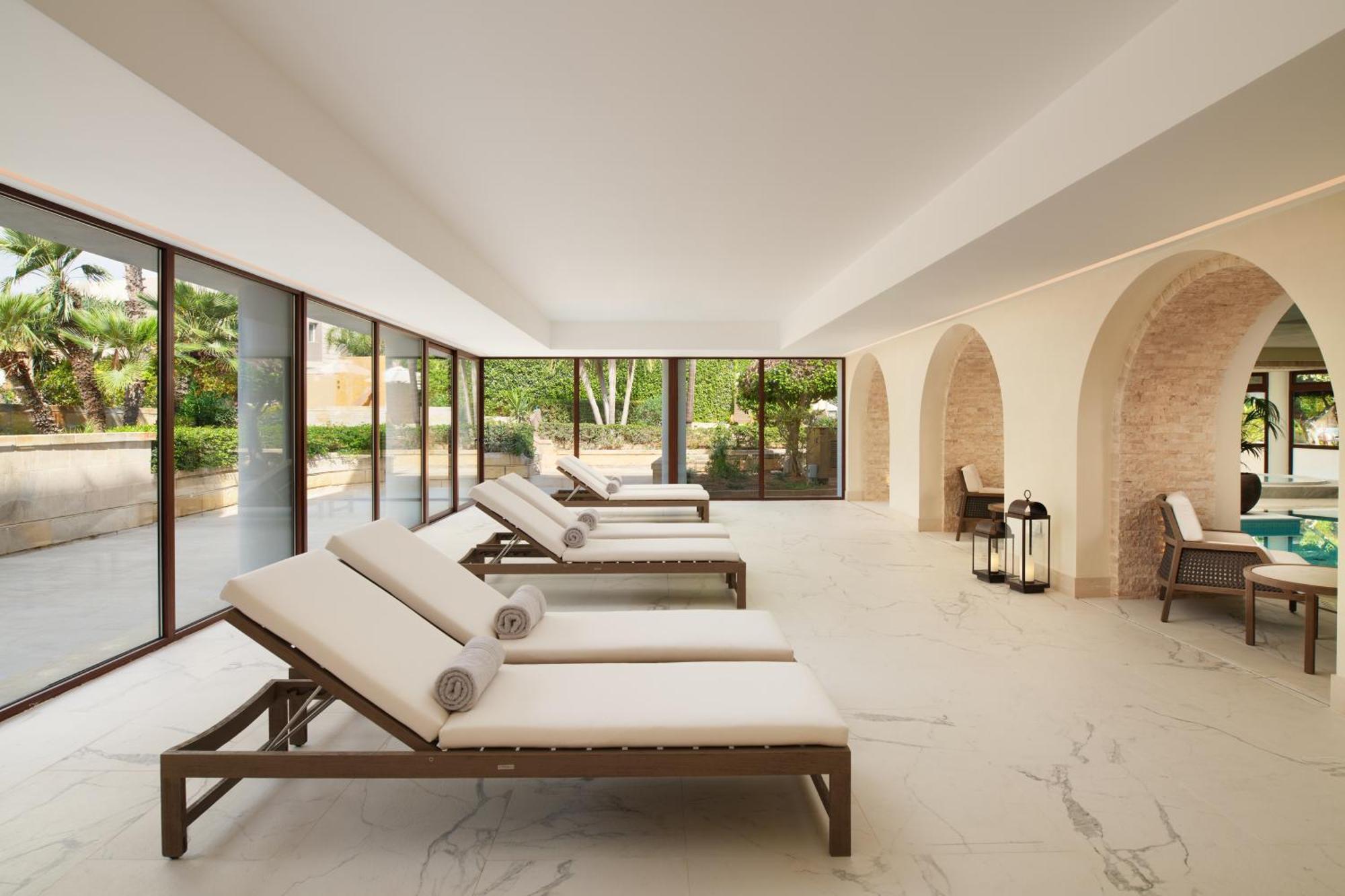Corinthia Palace Malta Attard Exteriör bild Spa at The Westin Palace Madrid