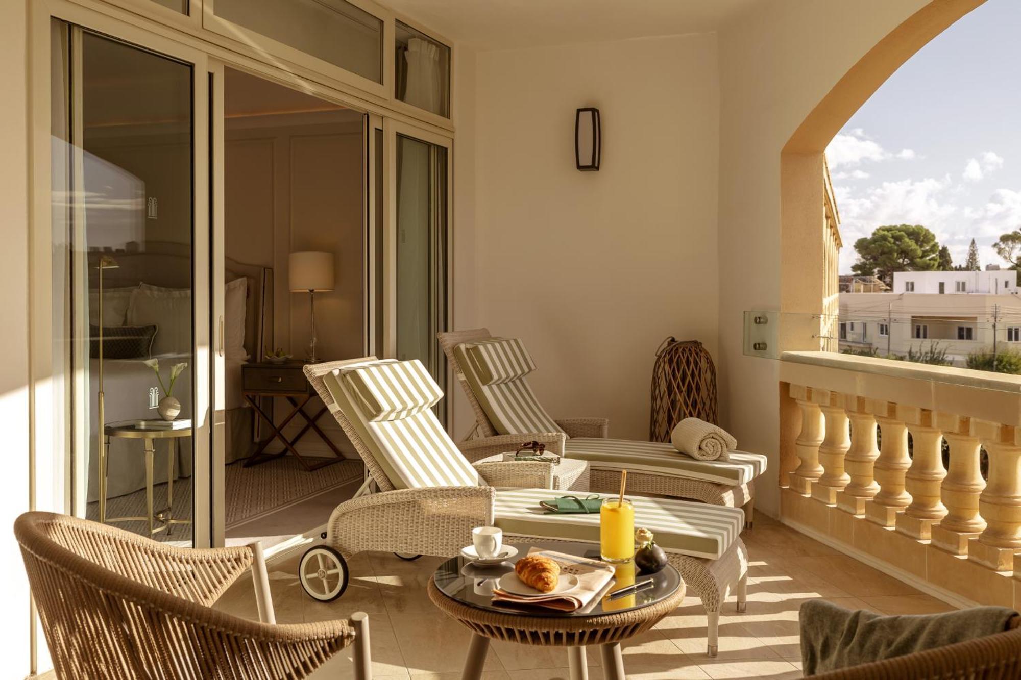 Corinthia Palace Malta Attard Exteriör bild